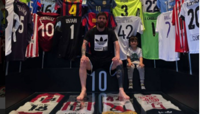 L'impressionnante collection de maillots de Messi L'impressionnante collection de maillots de Messi