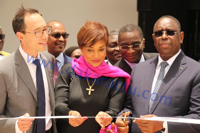 Le premier réseau de salles de cinéma et de spectacles ouvre ses portes en Afrique : CANAL OLYMPIA TERANGA s’installe à Dakar. Le premier réseau de salles de cinéma et de spectacles ouvre ses portes en Afrique : CANAL OLYMPIA TERANGA s’installe à Dakar.