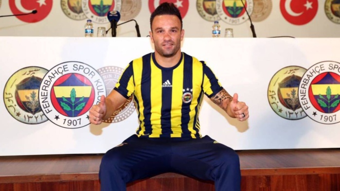 Valbuena officiellement transféré pour 2 saisons à Fenerbahçe