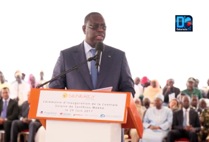 Macky Sall raille l'opposition : "Certains vont pleurnicher pour dire que je suis en campagne, mais j'ai quand même le droit d'inaugurer mon travail "