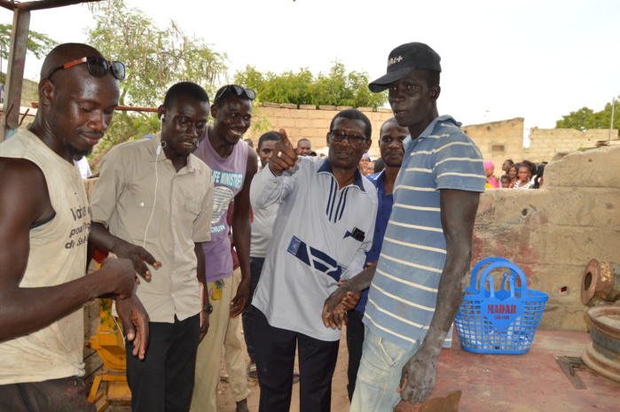 Campagne Législatives : Mary Teuw Niane offre le village de Ngalèle à Macky Sall sur un plateau d’argent.