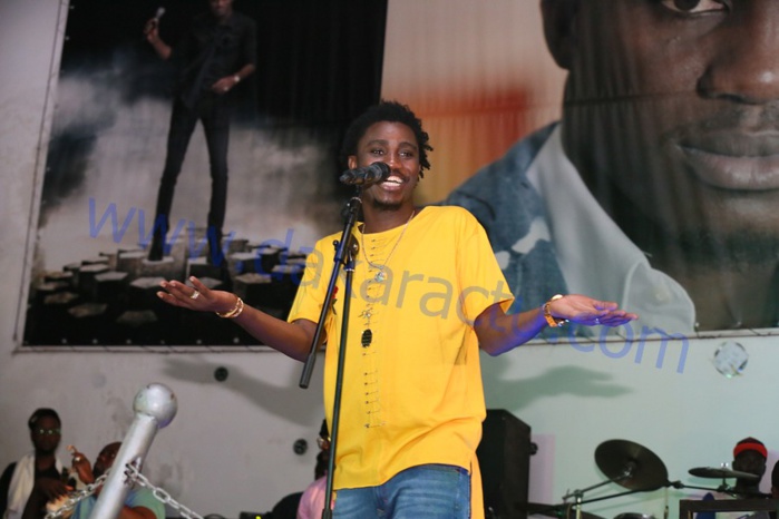 Les images de la soirée de Wally Ballago Seck au Penc Mi Les images de la soirée de Wally Ballago Seck au Penc Mi