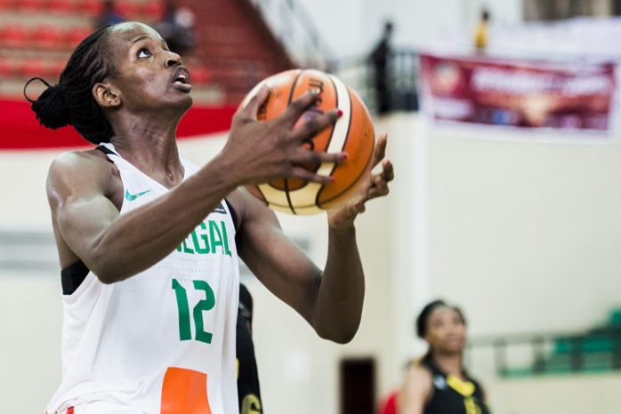 AFROBASKET DAMES AU MALI : Le 12ème Gaïndé fait bloc derrière les Lionnes AFROBASKET DAMES AU MALI : Le 12ème Gaïndé fait bloc derrière les Lionnes