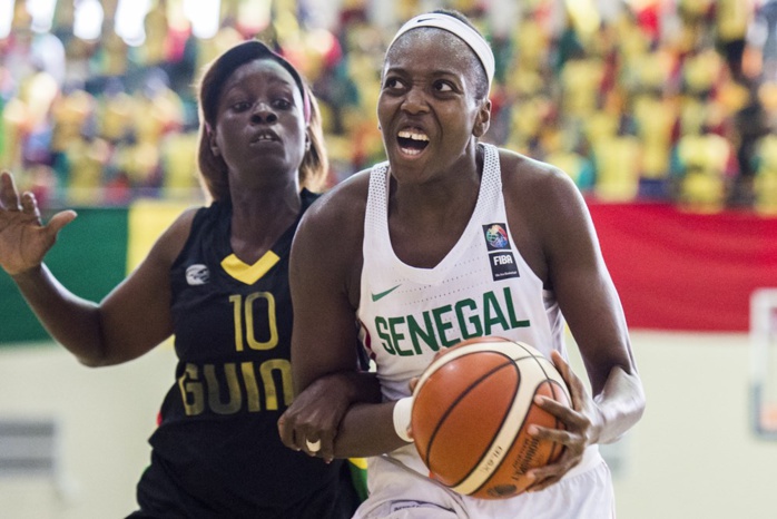 AFROBASKET DAMES AU MALI : Le 12ème Gaïndé fait bloc derrière les Lionnes AFROBASKET DAMES AU MALI : Le 12ème Gaïndé fait bloc derrière les Lionnes