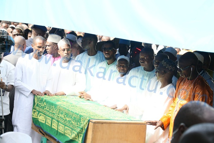 Les images de la levée du corps de Djibo ka à l'hôpital principal de Dakar