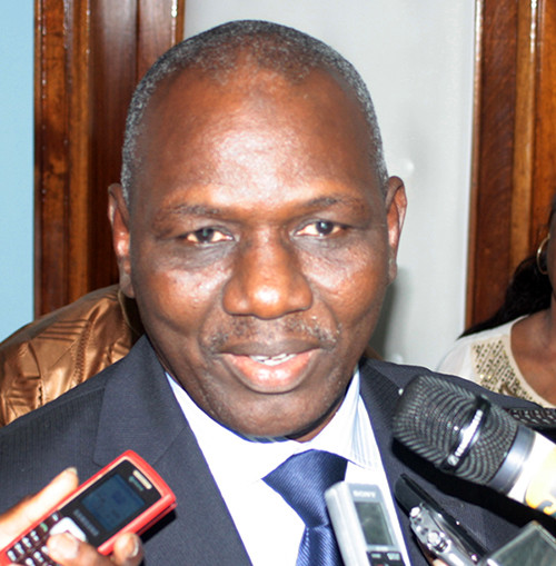 PAPE DIENG, DG DE LA SONACOS S.A :  «  Le fait d’avoir parlé de la privatisation a inquiété les bailleurs... La Sonacos va mettre sur le marché l'huile Ninal »
