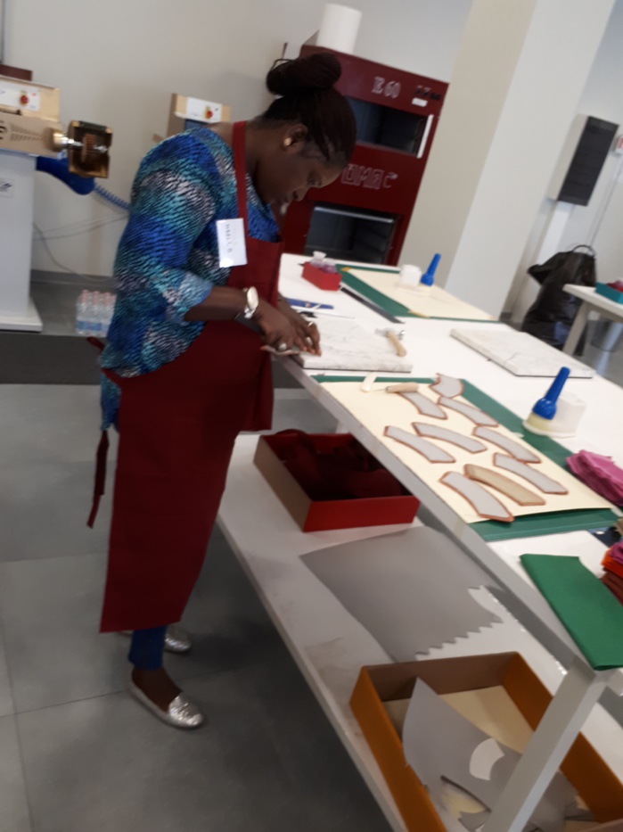 Formation : 30 jeunes sénégalais initiés aux métiers du cuir et de la ...