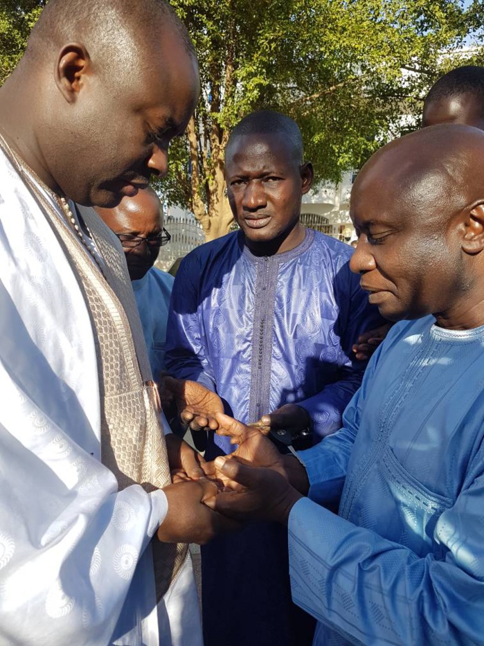 Magal Touba 2017 :  Idrissa Seck chez Serigne Djily Fatah Falilou Mbacke à son domicile de Touba Ndindy