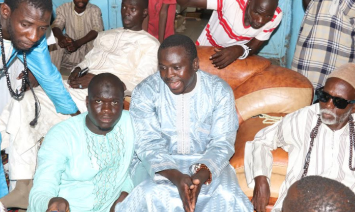 Serigne Amadou Niass, fils du défunt Khalif de Léona Niassène : “Mon père m'a dit que l'heure de son départ a sonné...” Serigne Amadou Niass, fils du défunt Khalif de Léona Niassène : “Mon père m'a dit que l'heure de son départ a sonné...”