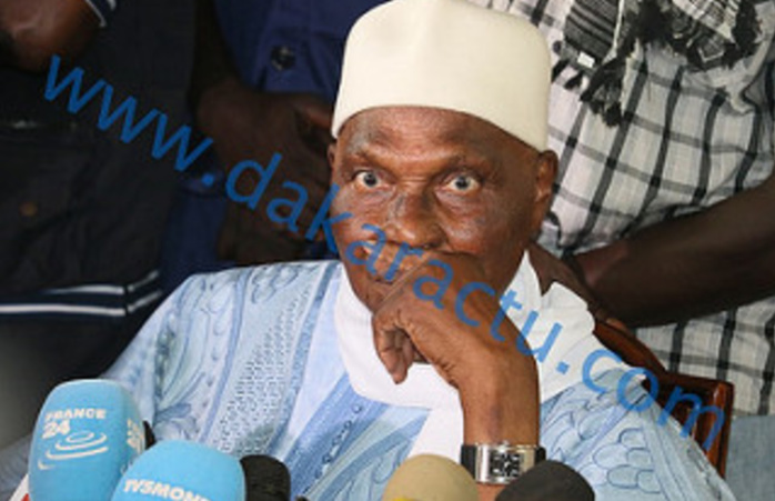 Me Abdoulaye WADE : « la situation économique du pays est chaotique » Me Abdoulaye WADE : « la situation économique du pays est chaotique »