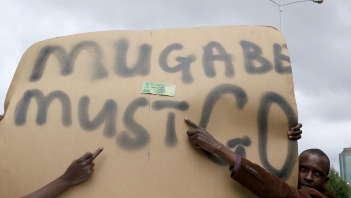 ZIMBABWE : Une journée décisive pour le sort de Robert Mugabe