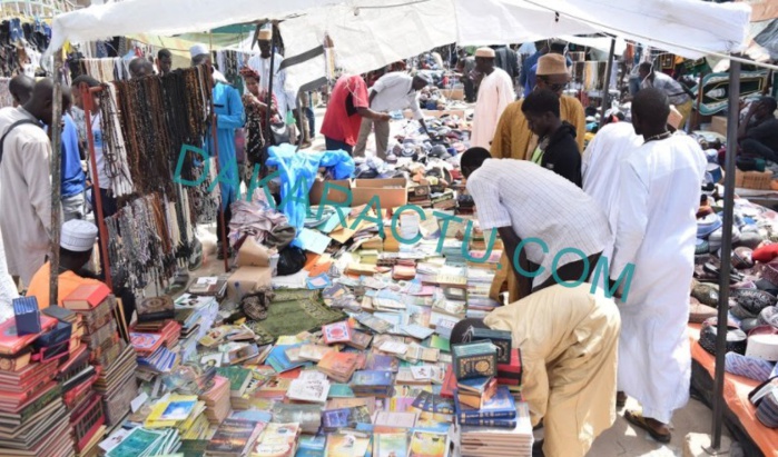 Médina Baye : l'esplanade de la mosquée se transforme en foire le temps du Gamou (Images)