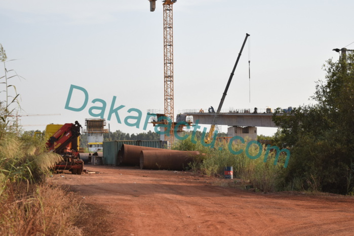 Traversée de la Gambie : Les travaux du pont entre le Sénégal et la Gambie en très bon état d'avancement