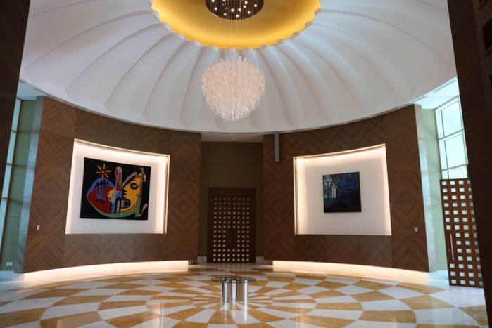 Le Président de la République Macky Sall dans le nouveau d'honneur de l'AIBD avant son départ pour Tokyo Le Président de la République Macky Sall dans le nouveau d'honneur de l'AIBD avant son départ pour Tokyo