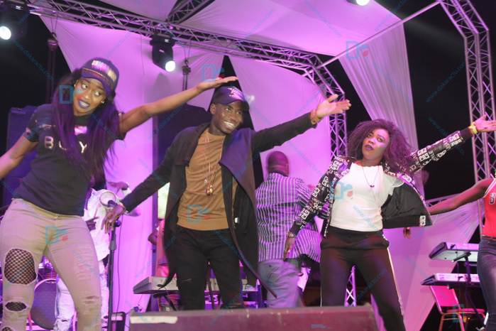 Les images de la prestation de Sidy Diop à la soirée de "OK AFRICA" au Grand Théâtre Les images de la prestation de Sidy Diop à la soirée de "OK AFRICA" au Grand Théâtre