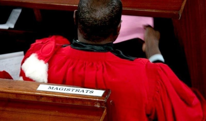 Prestation de serment de neuf nouveaux magistrats : Le directeur du Centre de formation judiciaire clame l’indépendance de la justice et appelle les sénégalais à respecter la justice Prestation de serment de neuf nouveaux magistrats : Le directeur du Centre de formation judiciaire clame l’indépendance de la justice et appelle les sénégalais à respecter la justice