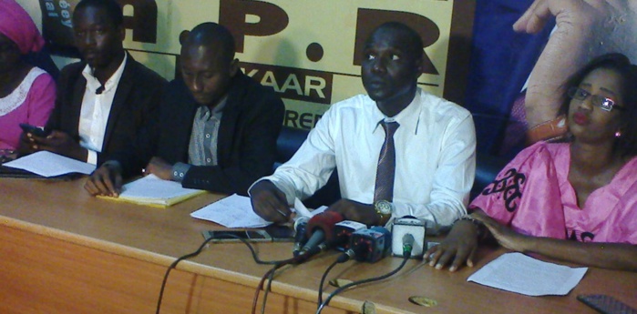 Apr-Podor : Des poulains du maire de Ndioum sèment le désordre devant l’émissaire de Macky Sall Apr-Podor : Des poulains du maire de Ndioum sèment le désordre devant l’émissaire de Macky Sall