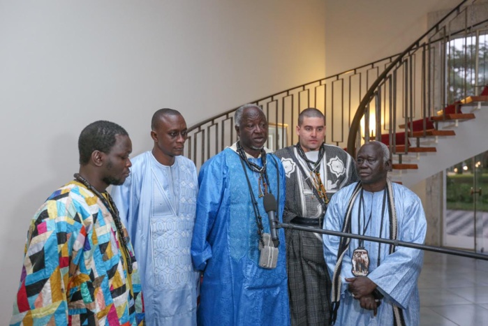AUDIENCE AU PALAIS : Le président Macky Sall a reçu cheikh Ndigueul Fall AUDIENCE AU PALAIS : Le président Macky Sall a reçu cheikh Ndigueul Fall