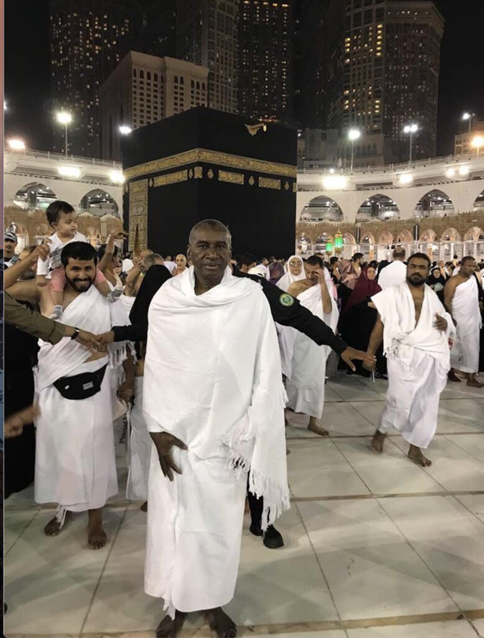 Me Sidiki Kaba à La Mecque : intenses moments de dévotion