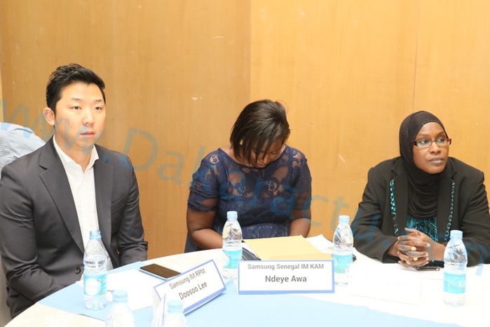   Déjeuner-Presse Samsung / Lancement de la stratégie Samsung 2018 : "Nous sommes numéro 1 mondial dans le domaine des Smartphones et des TV" (Sung Yoon PDG Samsung-Africa) (Photos)