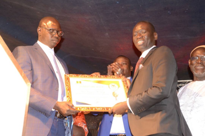 Les images de la cérémonie de remise des Guerté d'Or à Kaolack Les images de la cérémonie de remise des Guerté d'Or à Kaolack