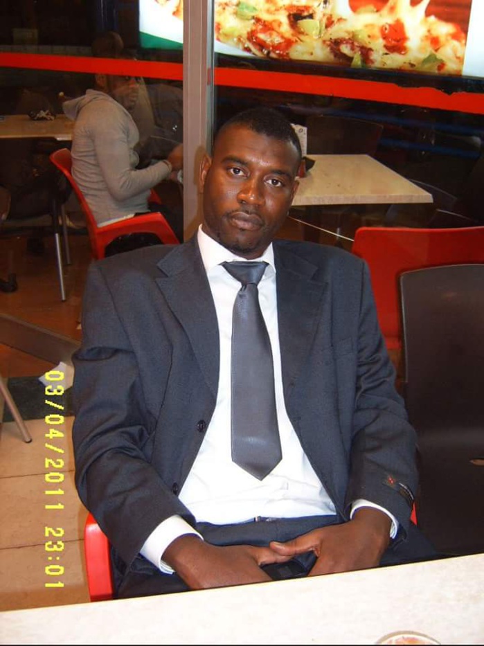 Le Coordinateur du réseau des enseignants de l'APR Mbour recadre Youssou Touré et tire sur Idrissa Seck... Le Coordinateur du réseau des enseignants de l'APR Mbour recadre Youssou Touré et tire sur Idrissa Seck...