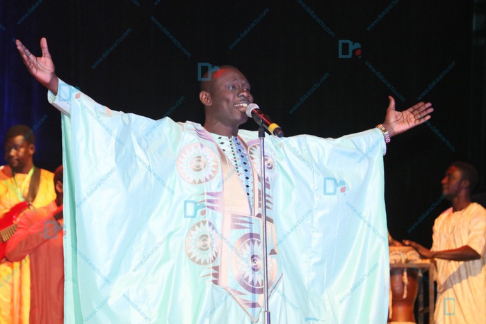 Nuit de la jeunesse : Pape Diouf fait un tabac au Grand Théâtre National (IMAGES )