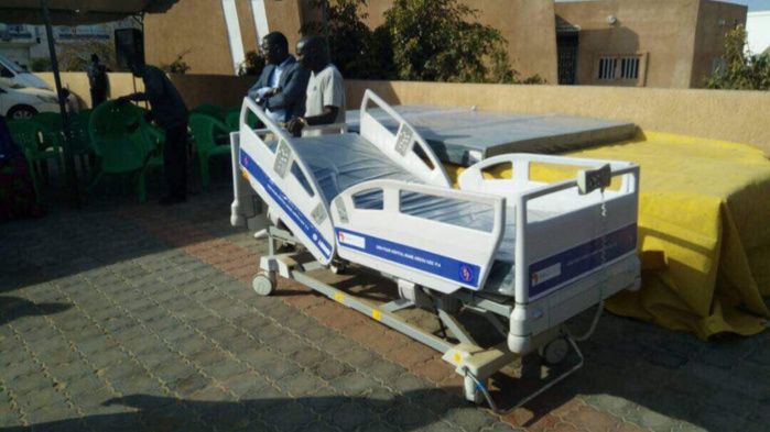 PARCELLES ASSAINIES : Go Faye offre des lits médicalisés au centre de santé Mame Abdoul Aziz Sy