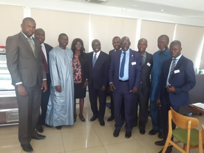 Accra : retrouvailles entre Idy, Me Youm, Thérèse Faye… Accra : retrouvailles entre Idy, Me Youm, Thérèse Faye…