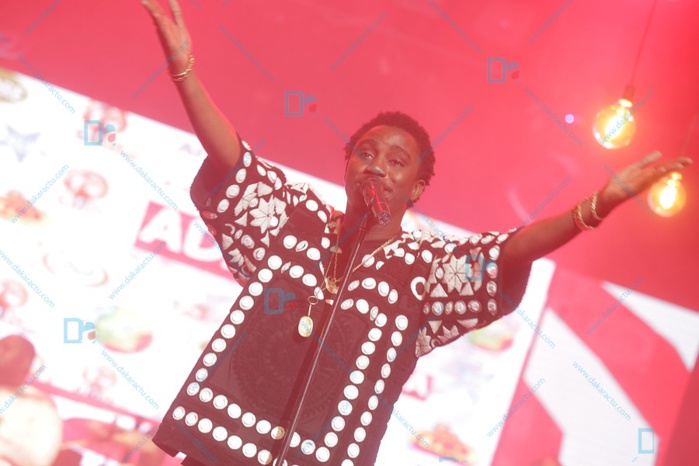 Soirée "Sargal Djiguène" : Waly Seck éblouit le Grand Théâtre, mettant la Femme à l'honneur ( IMAGES ) Soirée "Sargal Djiguène" : Waly Seck éblouit le Grand Théâtre, mettant la Femme à l'honneur ( IMAGES )