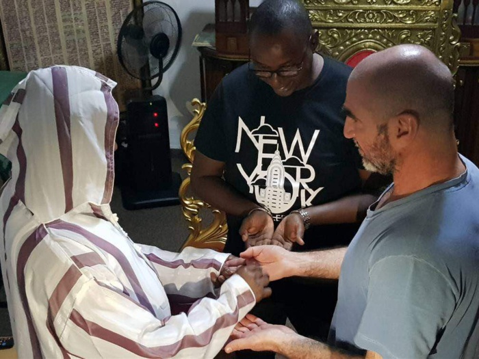 Serigne Modou Kara reçoit l'ancien international français Eric Cantona Serigne Modou Kara reçoit l'ancien international français Eric Cantona