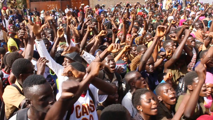 ZIGUINCHOR : Plusieurs milliers d’élèves dans la rue