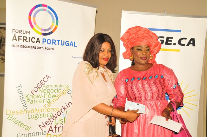 FOGECA : Remise des fonds octroyés par M. James Ndambo