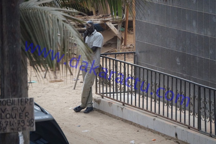 Barthélémy Dias en direct sur Dakaractu : la Section de recherche encercle nos locaux Barthélémy Dias en direct sur Dakaractu : la Section de recherche encercle nos locaux