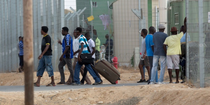 Israël suspend l'application d'un accord avec l'ONU sur les migrants africains