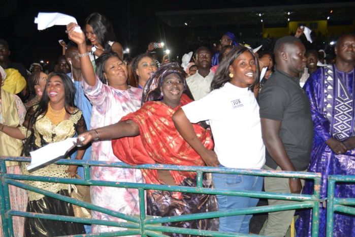Les images du concert de Wally Ballago Seck et le Raam Daan à Kaolack Les images du concert de Wally Ballago Seck et le Raam Daan à Kaolack