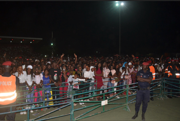 Les images du concert de Wally Ballago Seck et le Raam Daan à Kaolack Les images du concert de Wally Ballago Seck et le Raam Daan à Kaolack