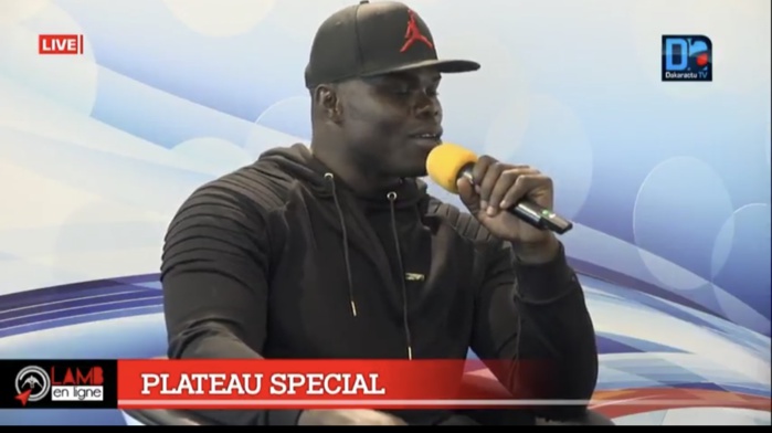 Reug Reug compare ces deux gladiateurs : Balla Gaye 2 est meilleur lutteur, Gris Bordeaux, son fort, c’est la bagarre »