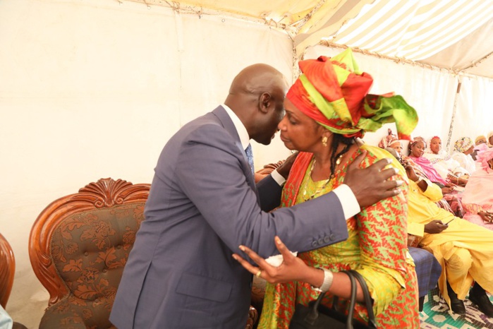 CONDOLÉANCES CHEZ SERIGNE DIAGNE : Retrouvailles entre Idrissa Seck et sa "précieuse" Me Nafissatou Diop Cissé CONDOLÉANCES CHEZ SERIGNE DIAGNE : Retrouvailles entre Idrissa Seck et sa "précieuse" Me Nafissatou Diop Cissé