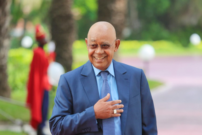 SONT-ILS FONDÉS À NOUS APPELER À LA DÉFENSE DE LA DÉMOCRATIE ? (Mahmoud saleh )