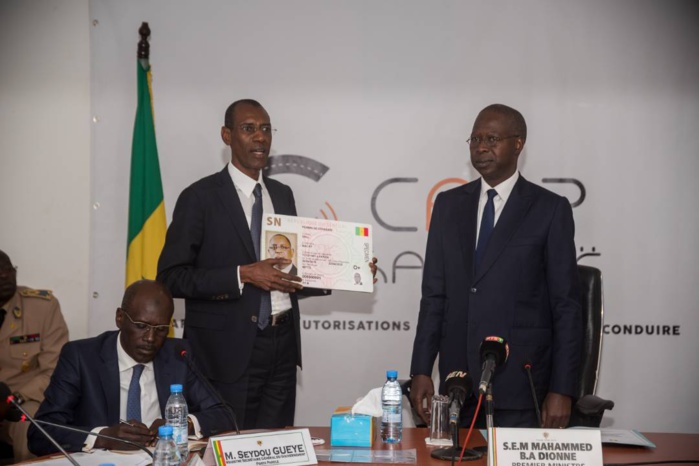 Présentation des titres de transport routier numérisés et sécurisés : Capp Karangë pour limiter les accidents Présentation des titres de transport routier numérisés et sécurisés : Capp Karangë pour limiter les accidents