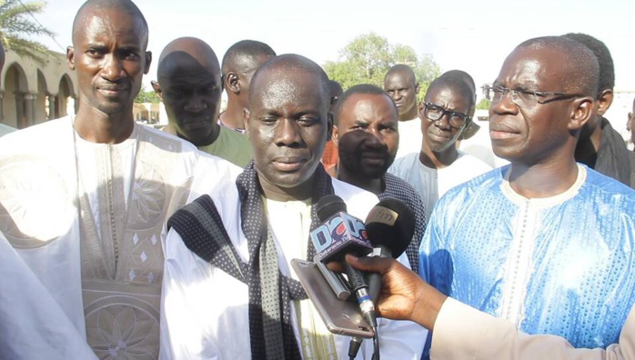 ENTRETIEN GAKOU/KHALIFE GÉNÉRAL DES MOURIDES : La Présidentielle de 2019 au cœur des échanges ENTRETIEN GAKOU/KHALIFE GÉNÉRAL DES MOURIDES : La Présidentielle de 2019 au cœur des échanges