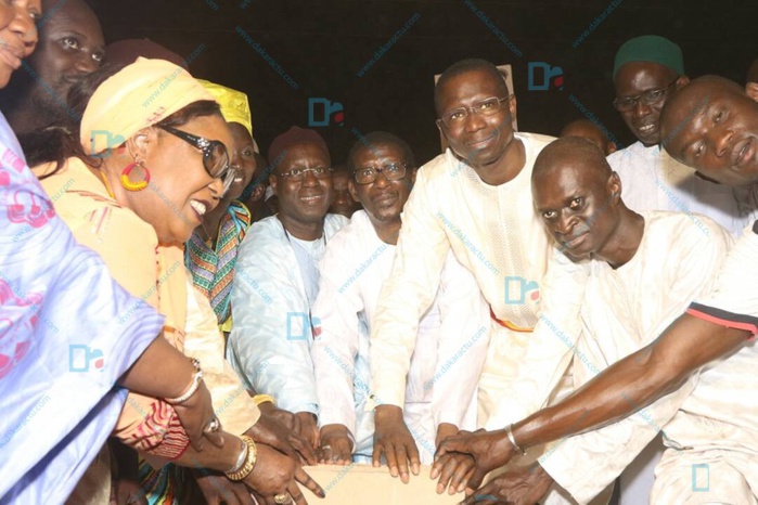  Images de la cérémonie de pose de la première pierre de l’Espace Numérique Ouvert de Orkadiéré.