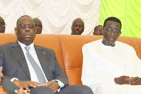 Accompagné de Amadou Bâ, Macky Sall au chevet de Amath Dansokho