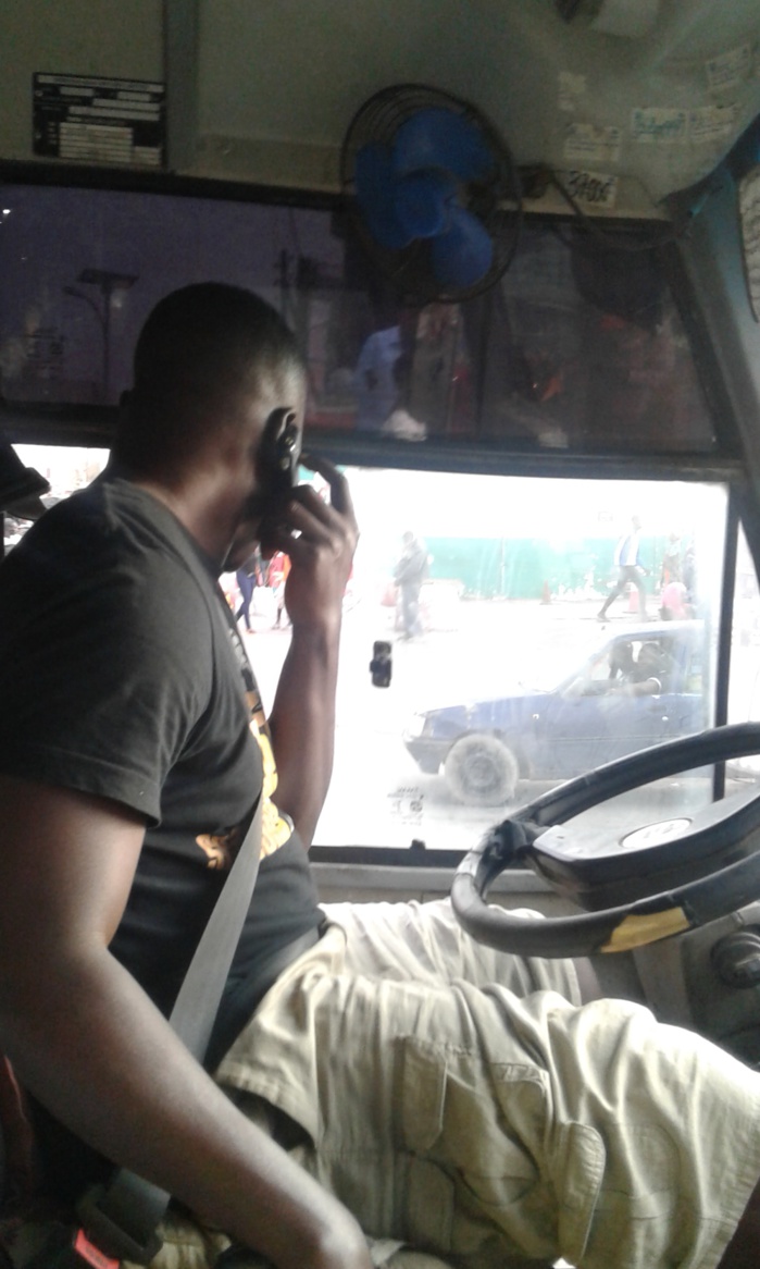 L’indiscipline, première cause d’accidents : ce chauffeur de bus Tata le confirme ! L’indiscipline, première cause d’accidents : ce chauffeur de bus Tata le confirme !