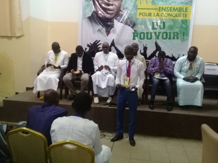 Présidentielle de 2019 : Khalifa Sall investi par ses jeunes partisans (Résolution finale) Présidentielle de 2019 : Khalifa Sall investi par ses jeunes partisans (Résolution finale)