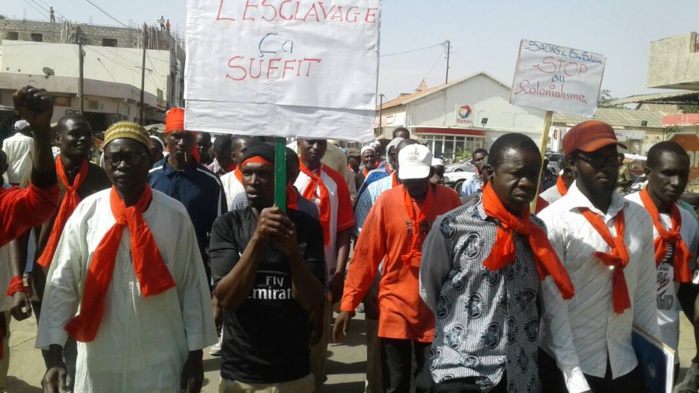 Kaolack : Marche des 300 journaliers des Salins du Sine-Saloum pour exiger leur réintégration