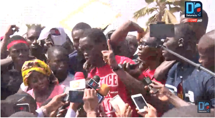 MARCHE NATIONALE : Sur les 10 millions reçus par la famille de Fallou Sène, les étudiants y voient une manière d'acheter leur silence