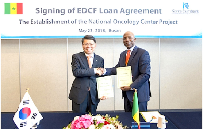 Le ministère de Diouf Sarr signe une convention de 53 milliards pour la construction du centre d’oncologie