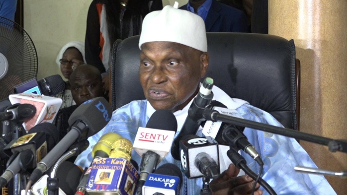 Passage à son domicile du Point E d'un huissier, réclamant les clefs de la maison : Me Abdoulaye Wade accuse Macky Sall et menace Passage à son domicile du Point E d'un huissier, réclamant les clefs de la maison : Me Abdoulaye Wade accuse Macky Sall et menace